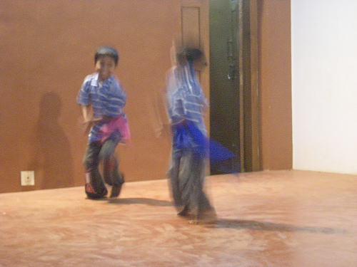 インドの子どもたちの踊り６
